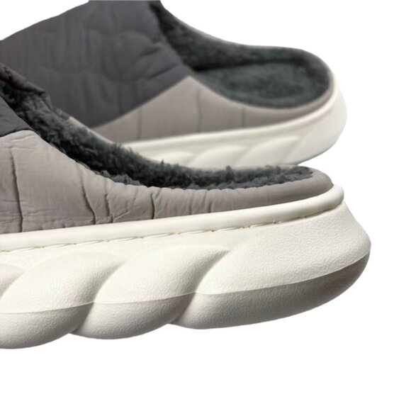 Men's Winter Puffer Slippers - Water-Resistant & Anti-Slip - Picture 5 of 7